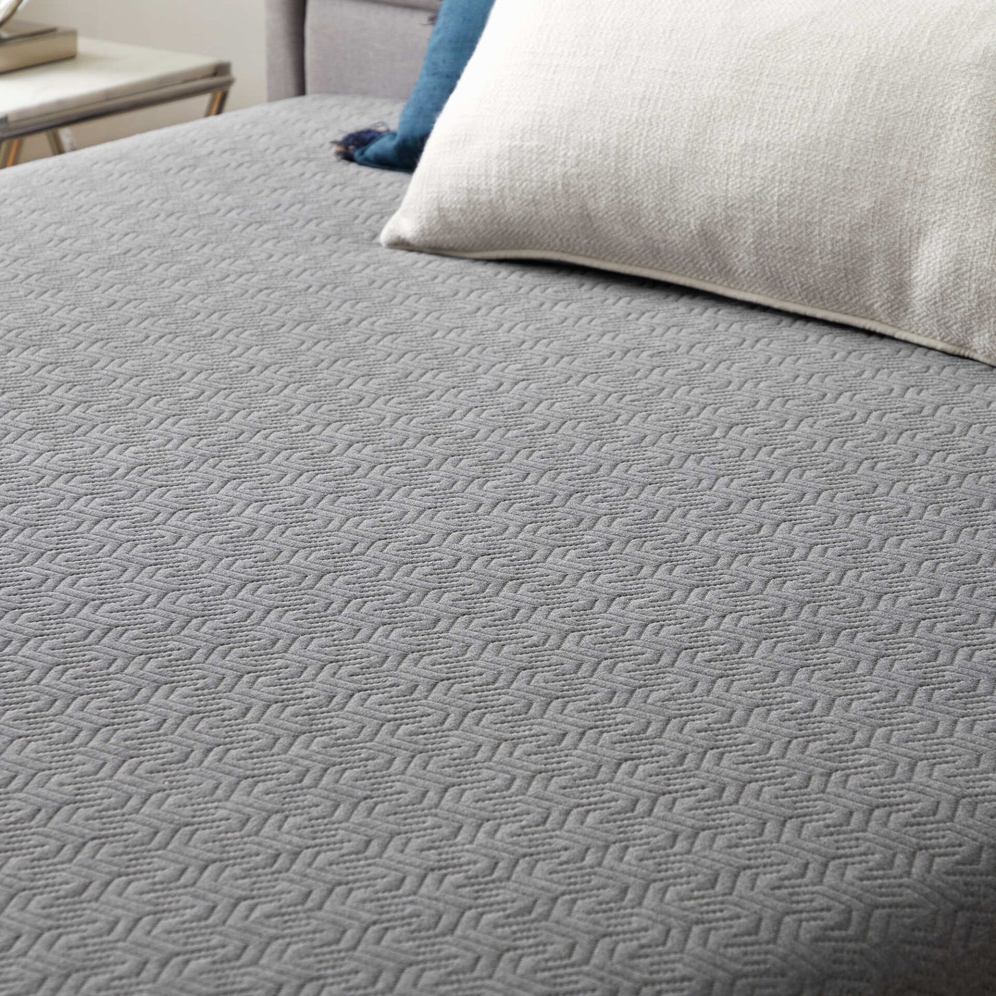 Mattress Weekender Gel Memory Foam Plush 12”