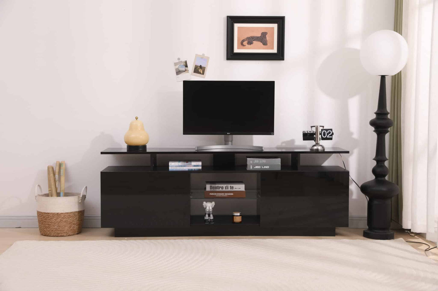 4810 BLACK TV STAND